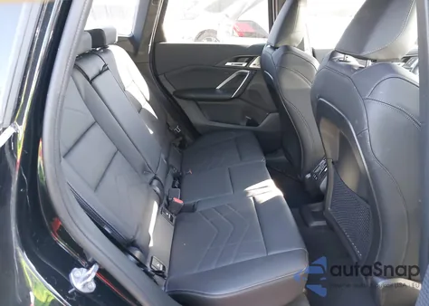 2024 BMW X1 xDrive28I z USA, uszkodzony, nr VIN WBX73EF0XR5Z36916